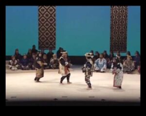 أوكوبو أودوري: الرقص التقليدي في ثقافة عينو