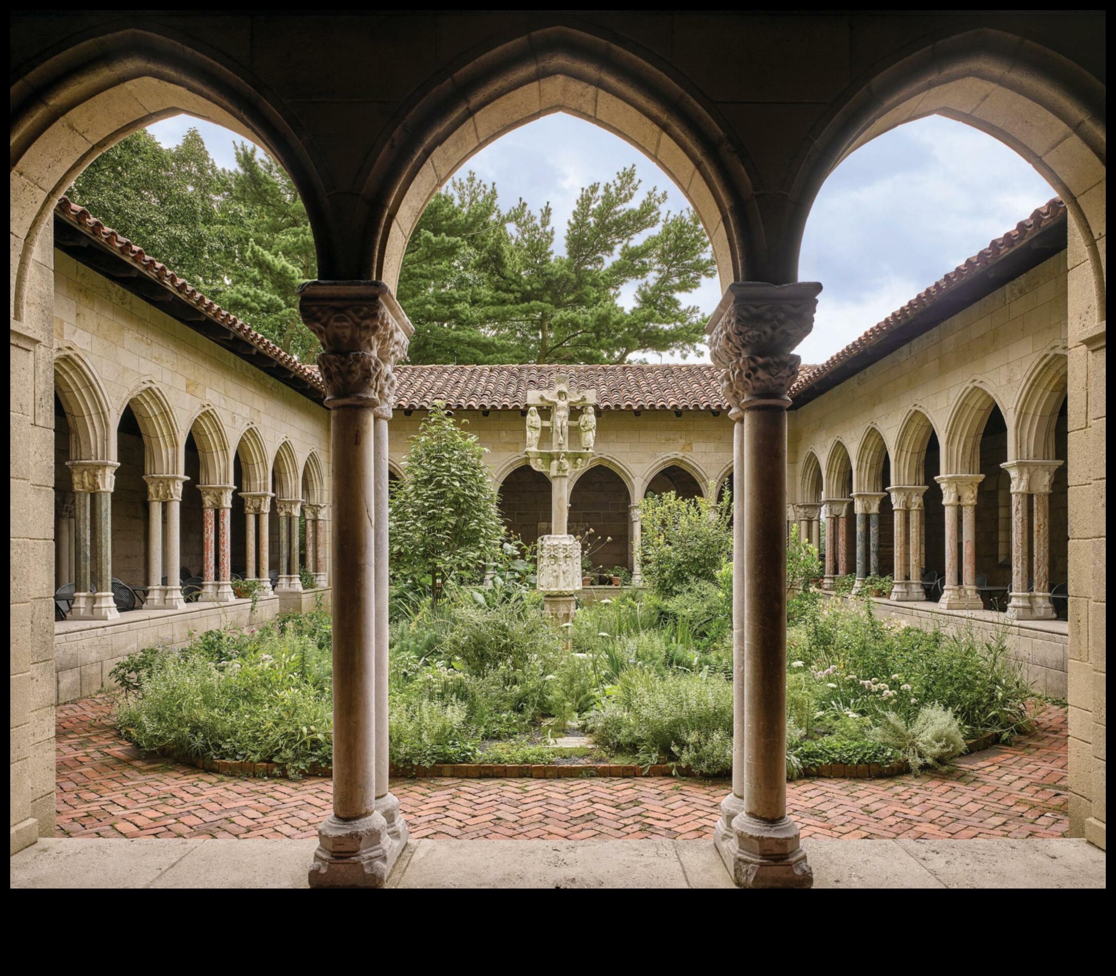 الممرات الفنية: استكشاف الجمال المعماري في الأديرة الباروكية