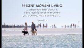 إتقان اليقظة الذهنية: دليل شامل للعيش في الوقت الحاضر