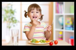 نكهات الطفولة: استكشاف خيارات تغذية الأطفال